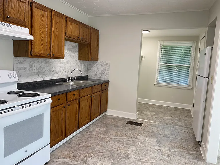 167 W Gibson St #169 — Photo 2