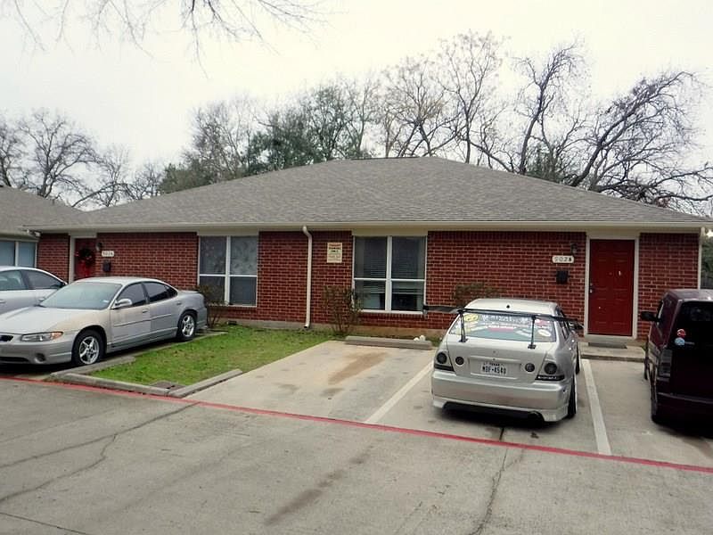 1st image of 902 Naomi Ln