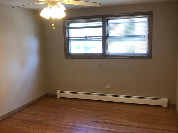 5th image of 1475 Ashland Ave APT 2N