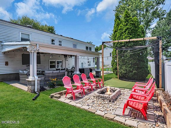 5th image of 147 Clairmont Avenue