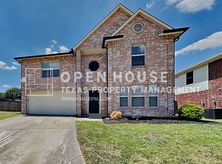 8551 Birch Creek Rd, Fort Worth, TX 76244