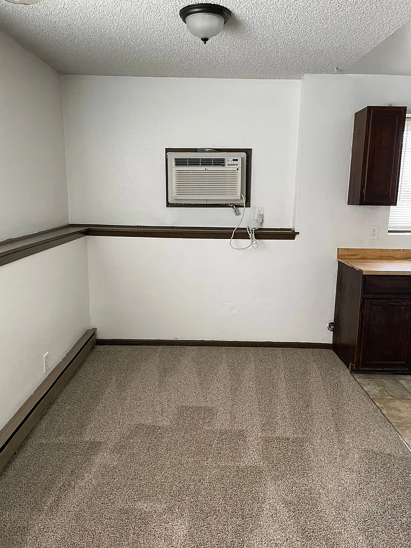 65 Constitution Dr — Photo 3
