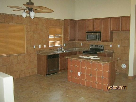 2nd image of 561 W Enchanted Desert Dr