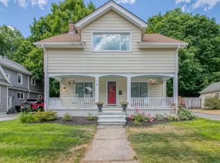 40 Nevins Ave, Longmeadow, MA 01106