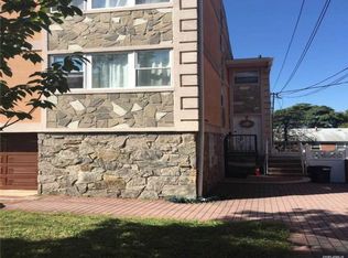 1812 Parsons Blvd, Whitestone, NY 11357