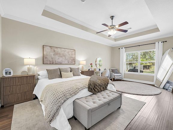 3rd image of 163 Camellia Ct