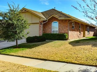 2240 NW 198th St, Edmond, OK 73012