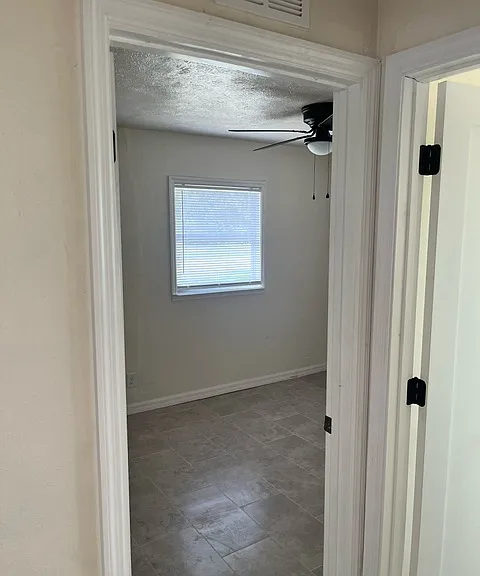 1778 Ebenezer Ct — Photo 11