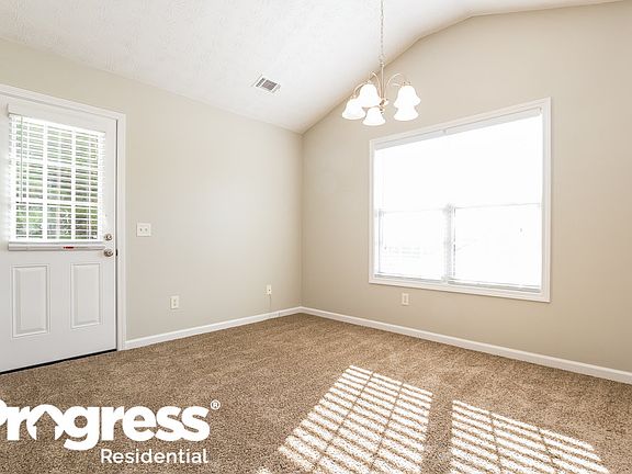 4th image of 522 Shoal Cir