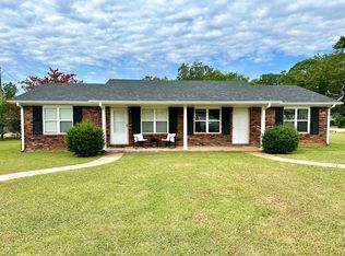 400 W Edison Ave #B, Muscle Shoals, AL 35661