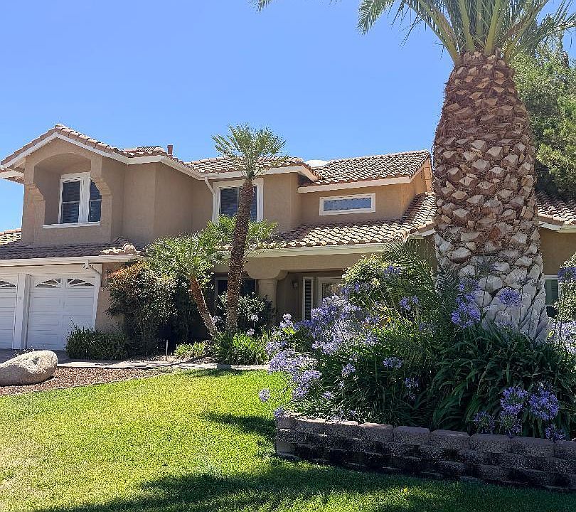 1st image of 41066 Rimfield Dr