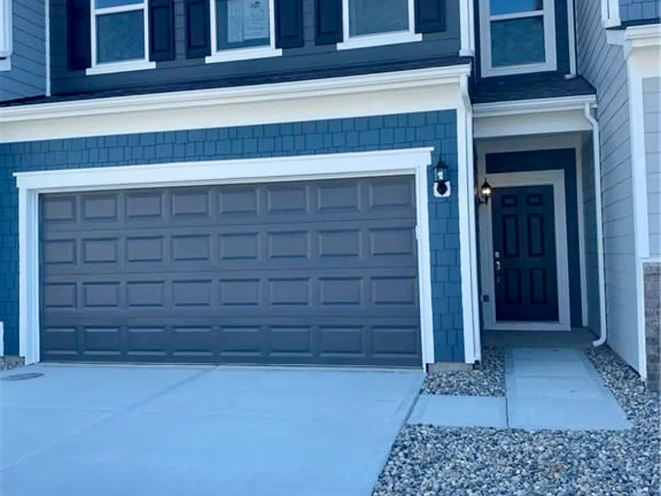 13525 Dewpoint Ln