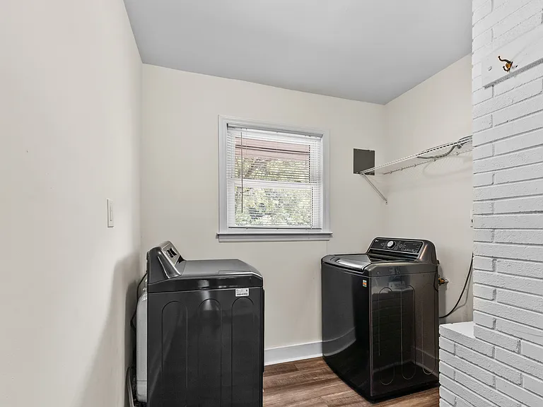 2014 Sandhurst Dr — Photo 15