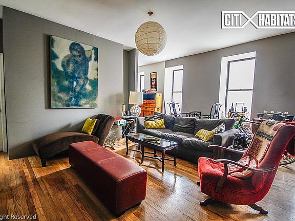 3rd image of 303 E 8th St APT 2F