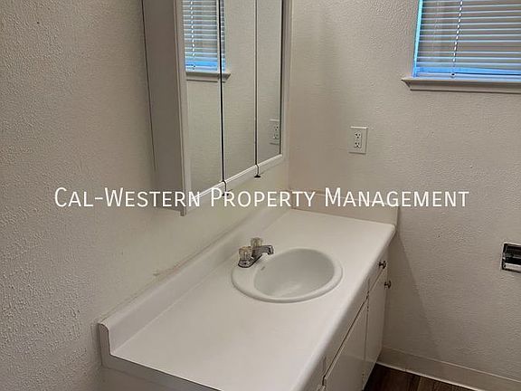 4th image of 435 Acalanes Dr #27