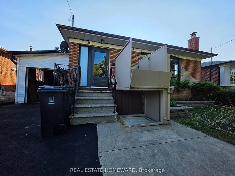 30 Beacon Rd — Photo 2