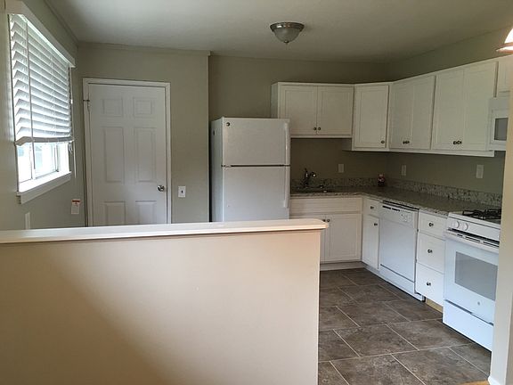 5th image of 2310 Flamingo Dr