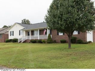 865 Wigwam Dr, Fayetteville, NC 28314