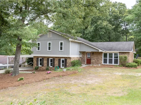 4905 Ridgeway Dr, Phenix City, AL 36867