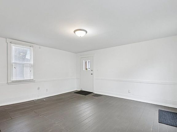 5th image of 1016 E Palmer St