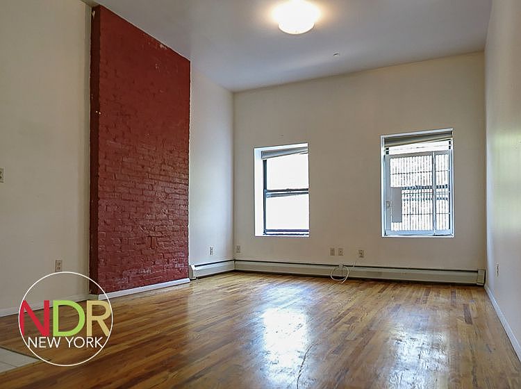 1st image of 818 Marcy Ave APT 1B