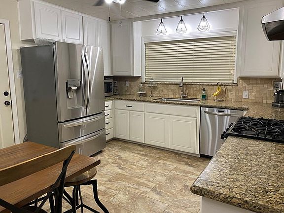 4th image of 550 Munsterman Pl