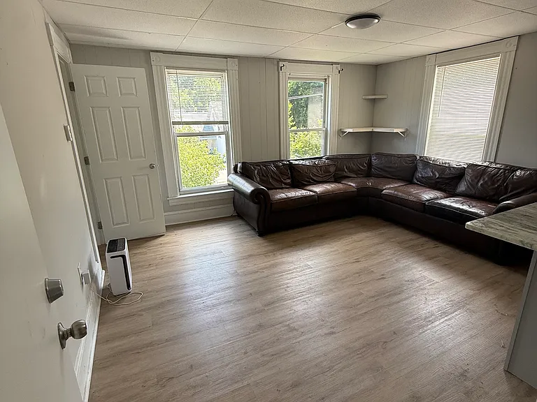 81 Main St #3 — Photo 3