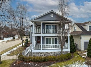 216 E Kenilworth Ave, Royal Oak, MI 48067