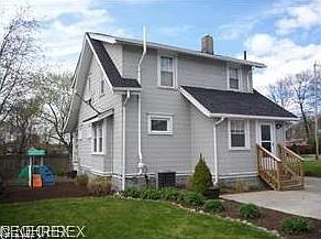 3rd image of 1785 East Ave