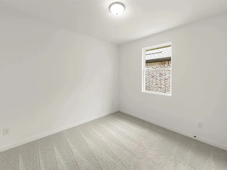 2121 Williams Rd — Photo 5