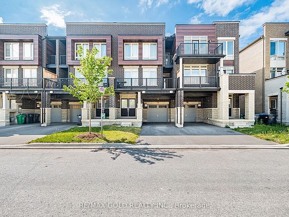 2nd image of 44 Donald Ficht Cres
