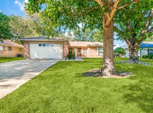 3204 Denbury Dr, Fort Worth, TX 76133
