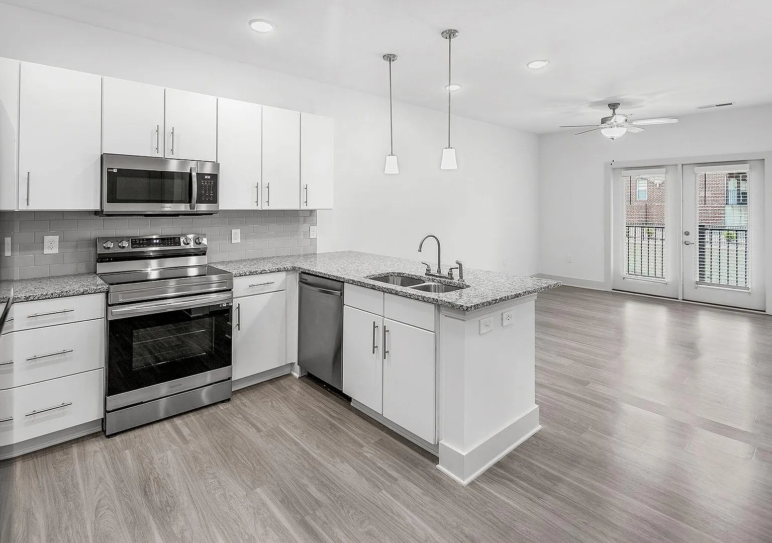 The Vandy Apartments — Photo 3