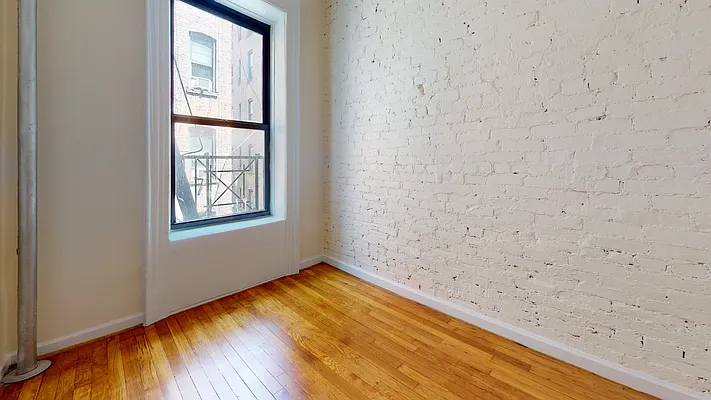 Rented by Bond New York | media 12