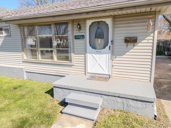 31524 Hazelwood St, Westland, MI 48186