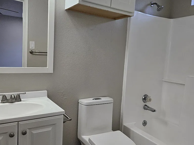 9431 Jill Ln — Photo 13