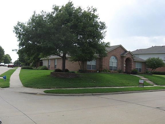3rd image of 5501 Vineyard Ln
