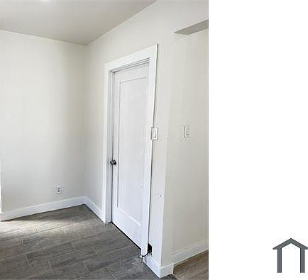 4th image of 13251 Pinney St