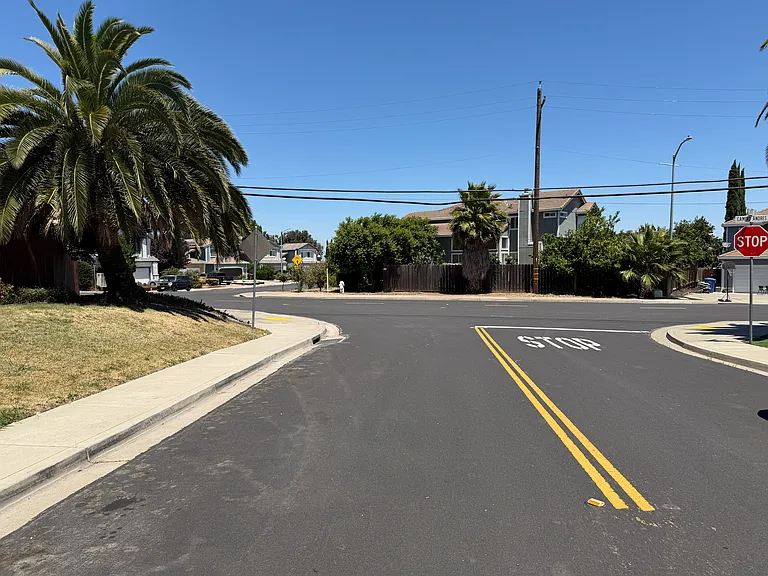 40 Curtis Ct — Photo 3