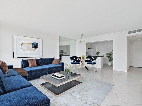 3rd image of 3333 NE 34th Street #1206