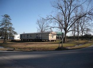 5177 Lowland Rd, Lowland, NC 28552