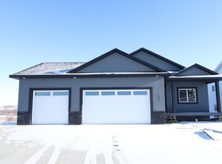 1925 Heights Ave, Burlington, ND 58722