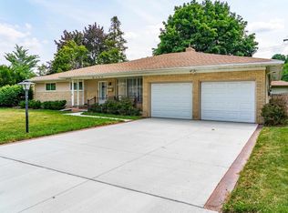 8636 Kidley Dr, Sterling Heights, MI 48314