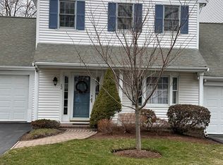 605 Middle St APT 32, Braintree, MA 02184