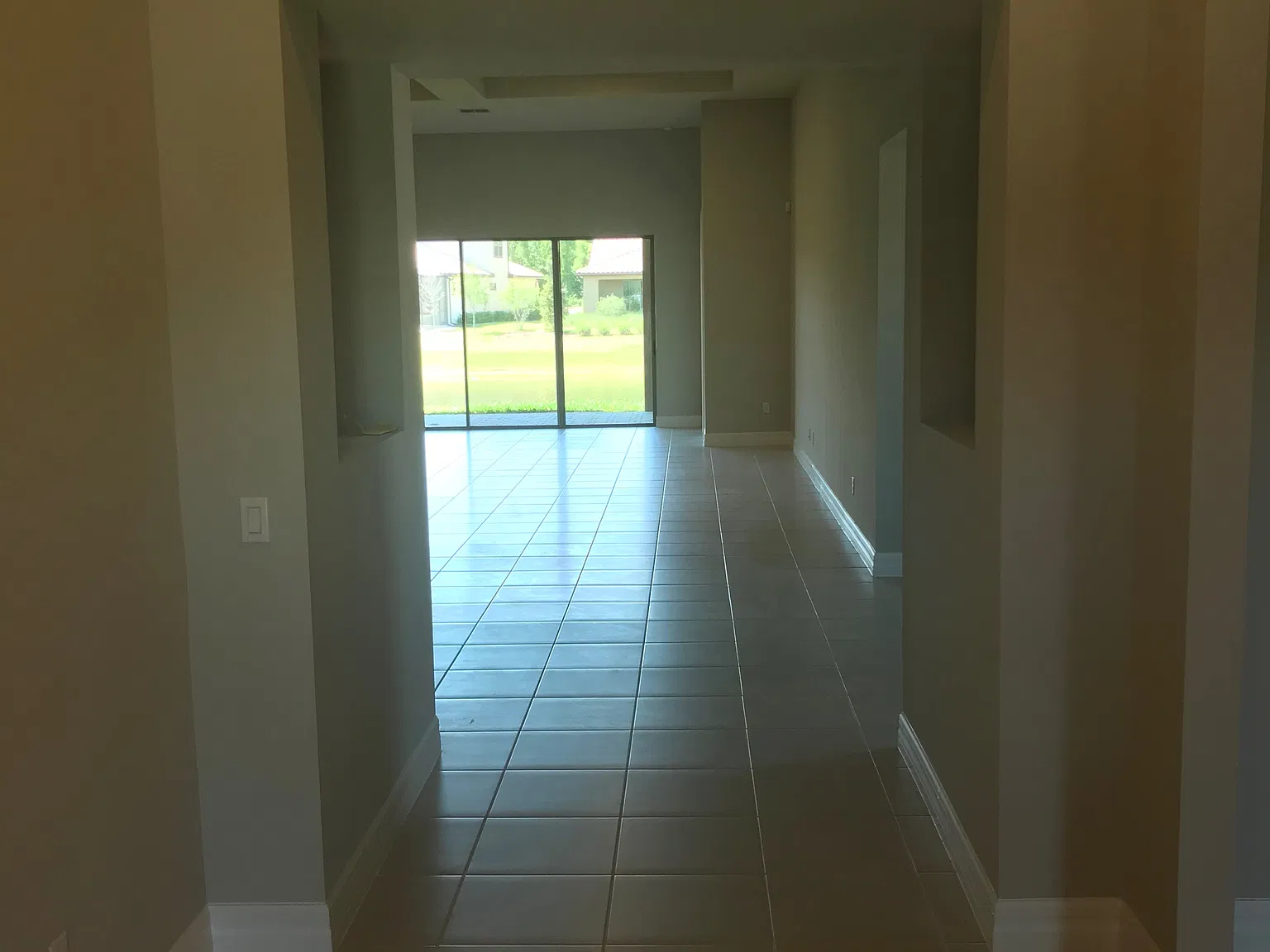 3 bed, 2800 sqft, $3,700 — Photo 4