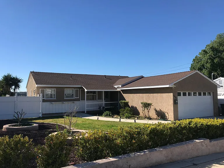 6604 Estrella Ave — Photo 11