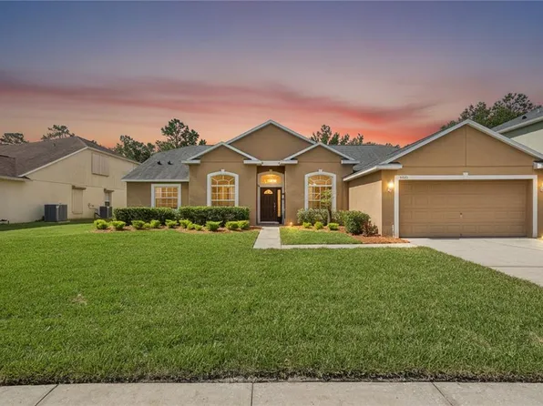 5703 Autumn Chase Cir, Sanford, FL 32773
