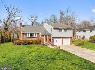 142 Cherry Tree Ln, Cherry Hill, NJ 08002