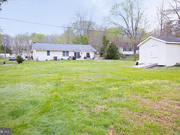4th image of 1205 Aquia Dr