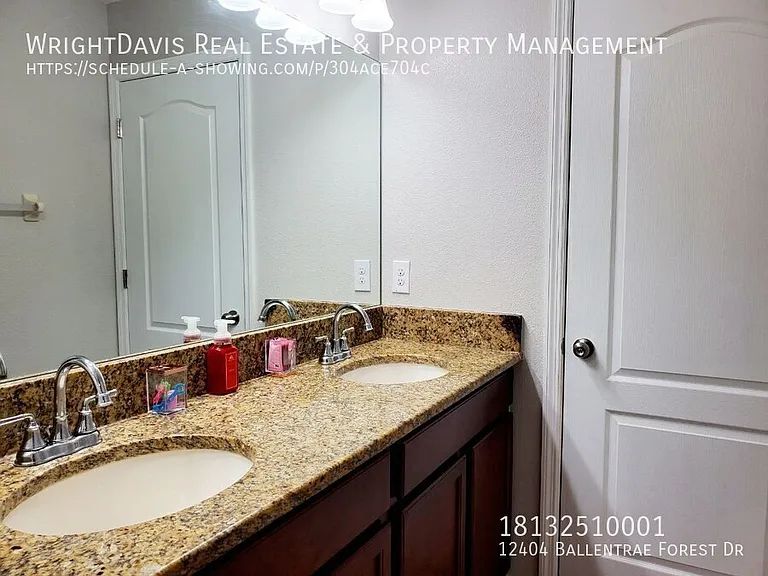 12404 Ballentrae Forest Dr — Photo 33